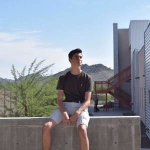 Meet your Posher, Zach